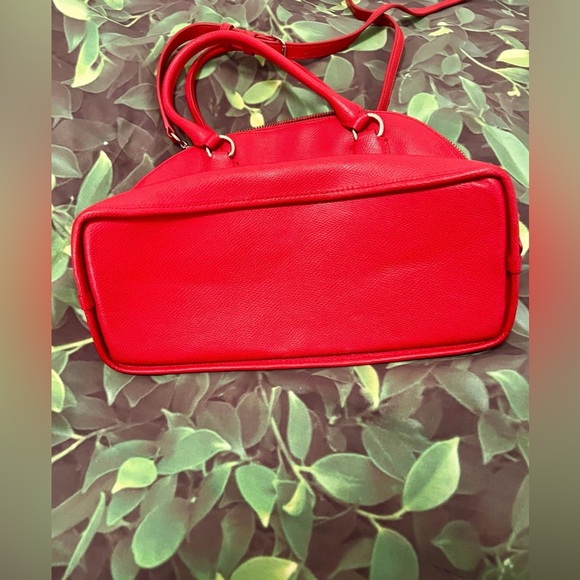 Authentic Coach Womens Red Leather Shoulder Double Handles Zipper Bag - Picture 4 of 10